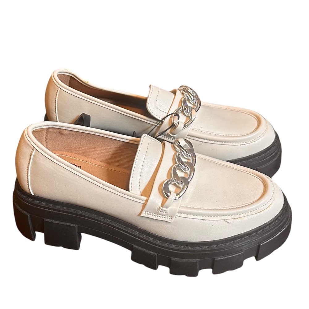 NO BOUNDARIES Platform Loafers